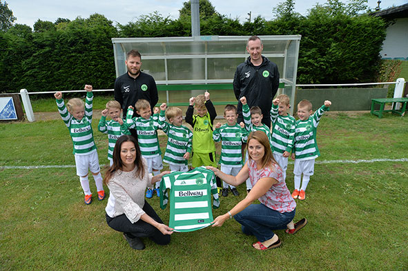 Bellway Homes donate kit to Newport Pagnell junior teams